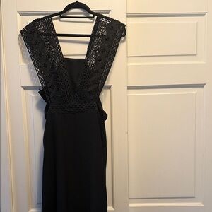 size L, 19 Cooper Black Dress